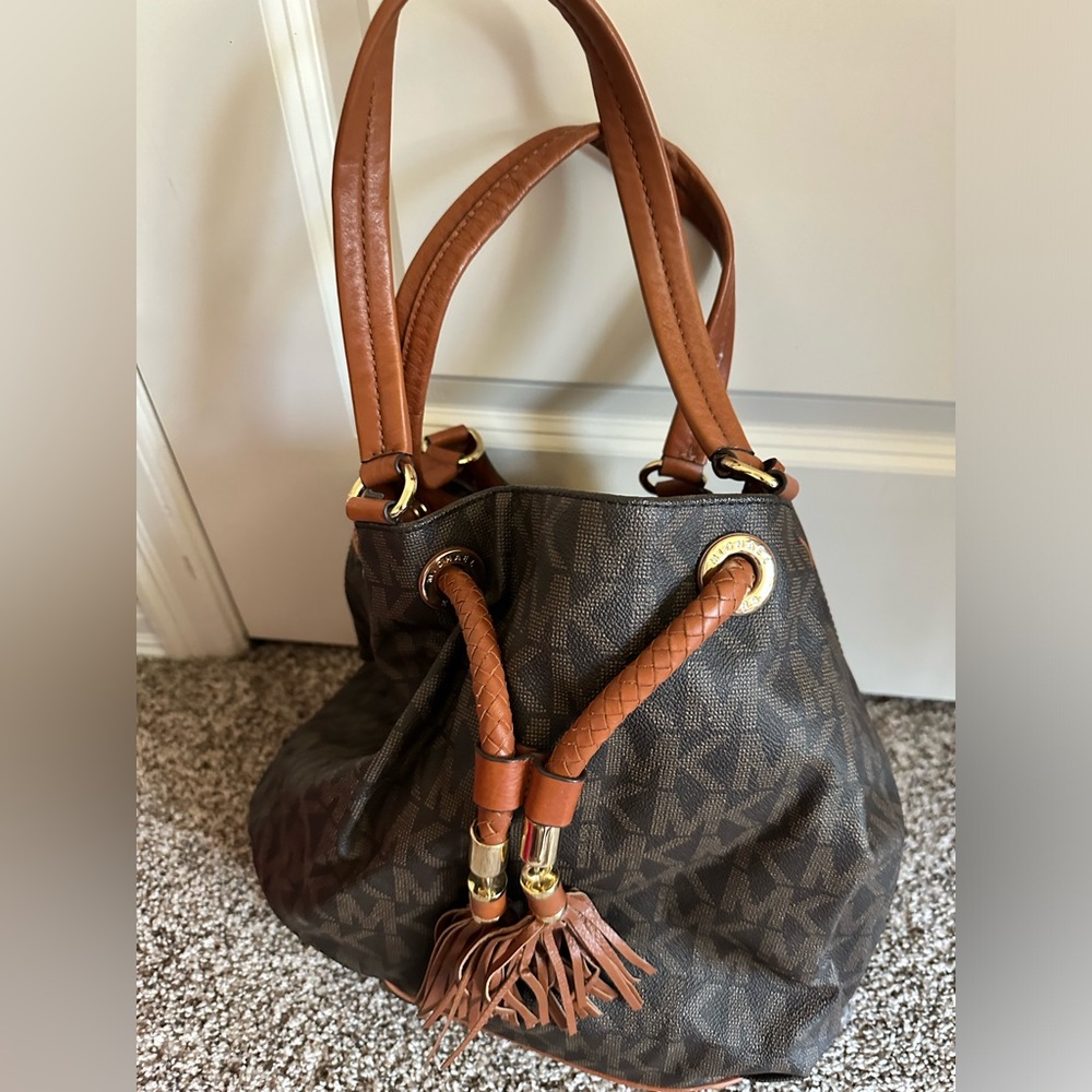 Michael Kors drawstring bag and wallet